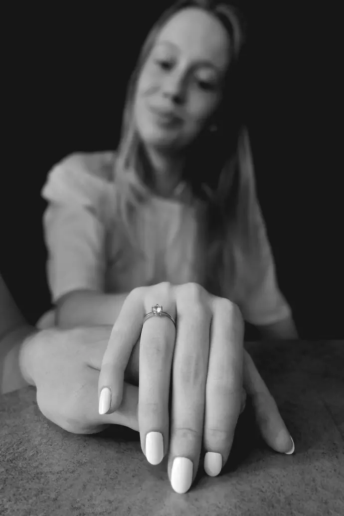 zásnuby snúbenci zásnubný prsteň